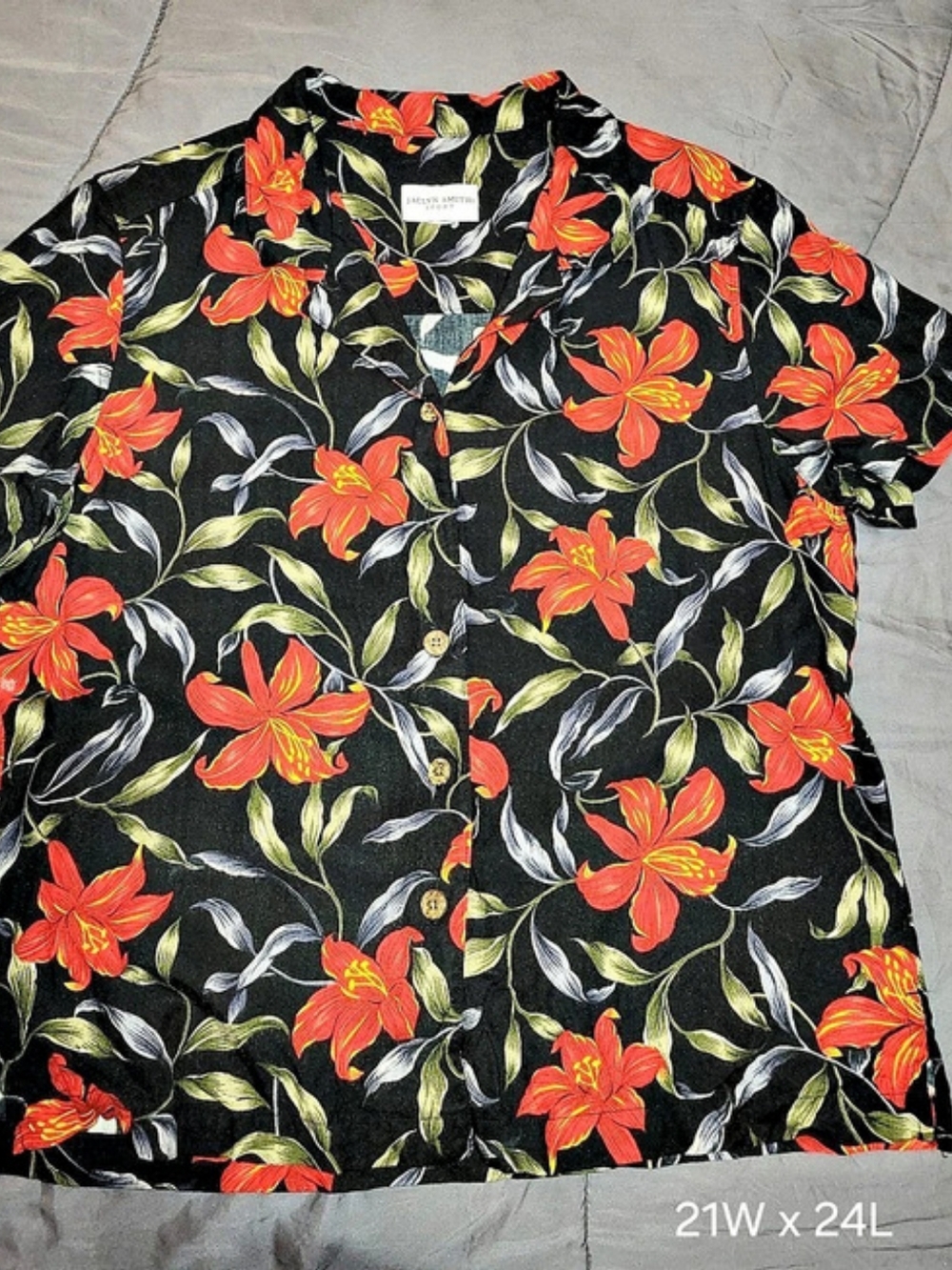 Jaclyn Smith Floral Button Down Shirt in Black & Red Like New XL